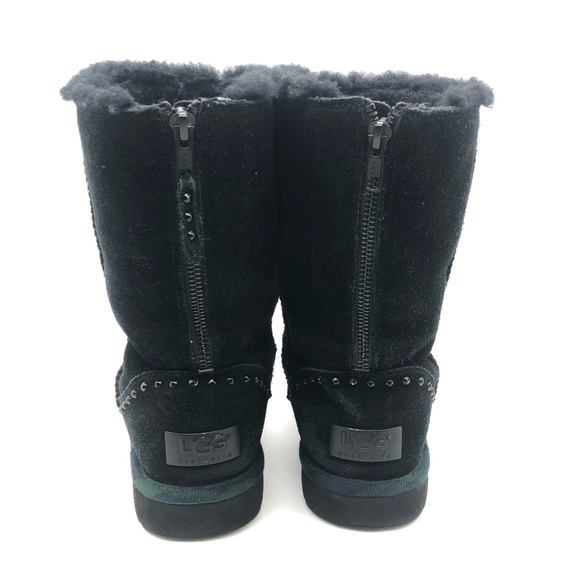 Ugg Classic Mid Calf Black Boots - Picture 6 of 14